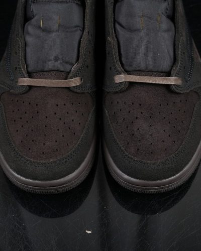 Travis Scott x Air Jordan 1 Retro Low OG SP ‘Velvet Brown’ — DM7866-202 · GX Batch